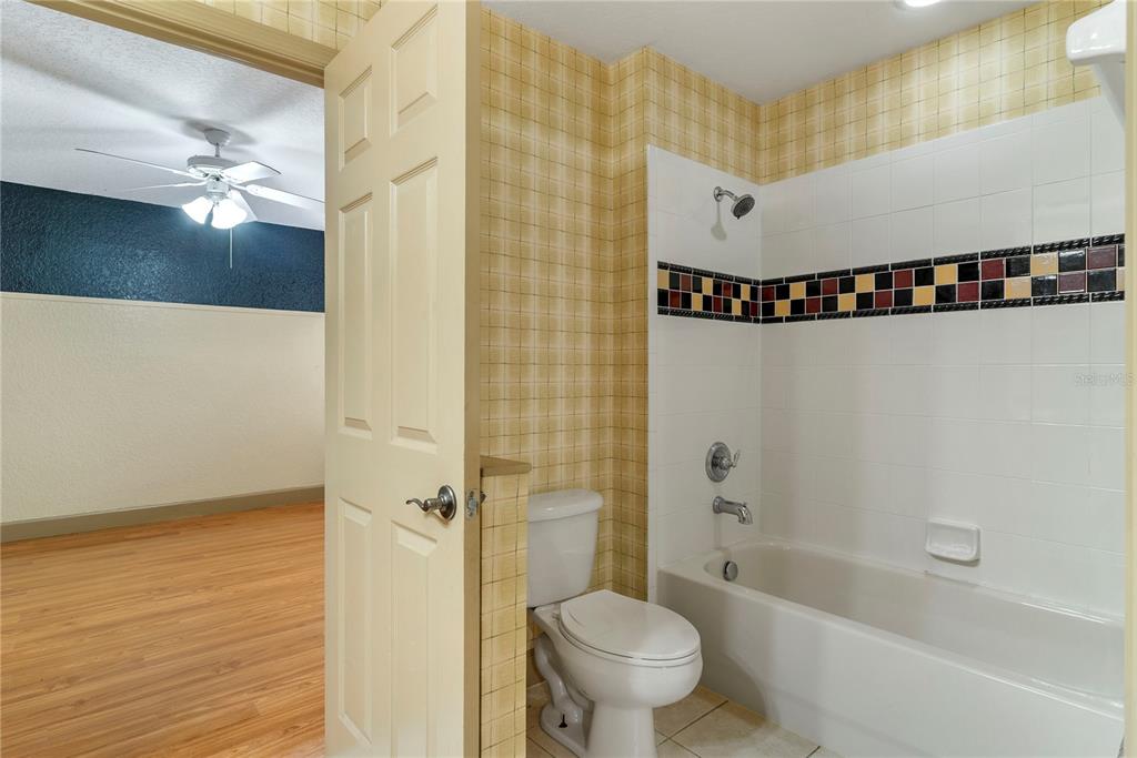 3463 FOREST RIDGE LANE gallery image #43