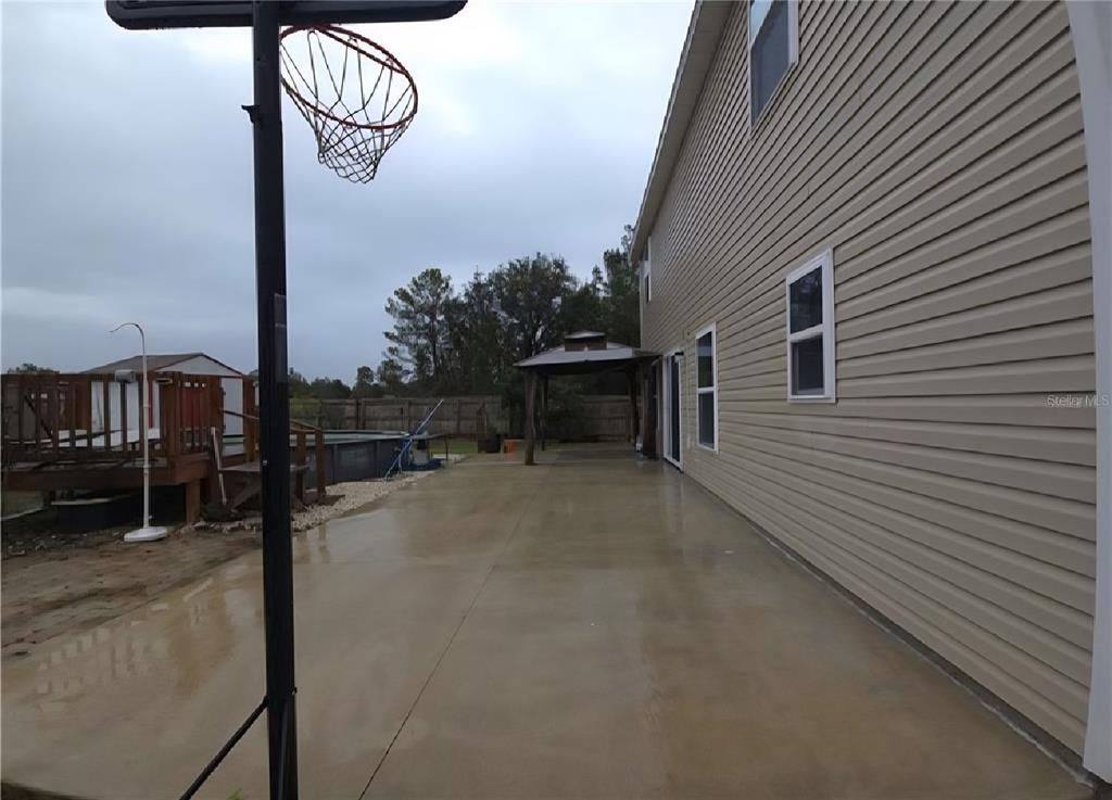 233 GLADIOLA COURT gallery image #17