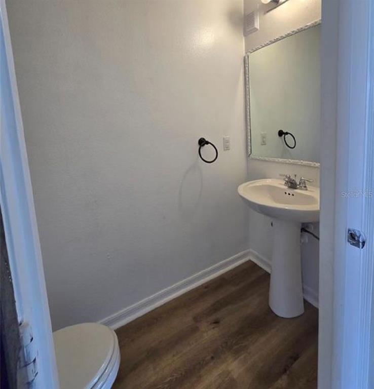 233 GLADIOLA COURT gallery image #4