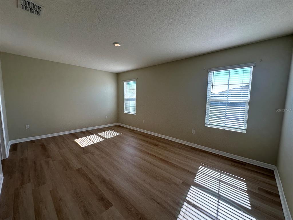1448 BERRY LANE gallery image #12