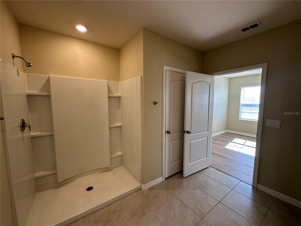 1448 BERRY LANE gallery image #15