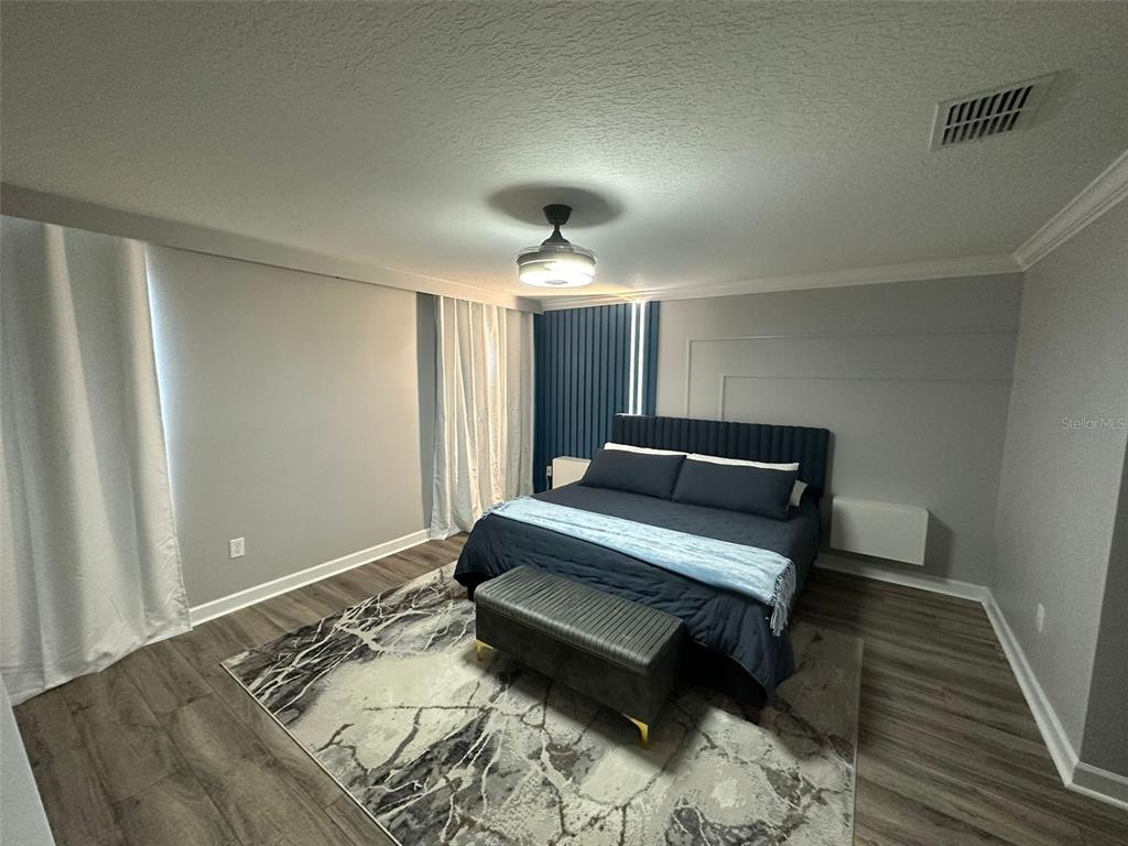 4775 KINGS CASTLE CIRCLE gallery image #16