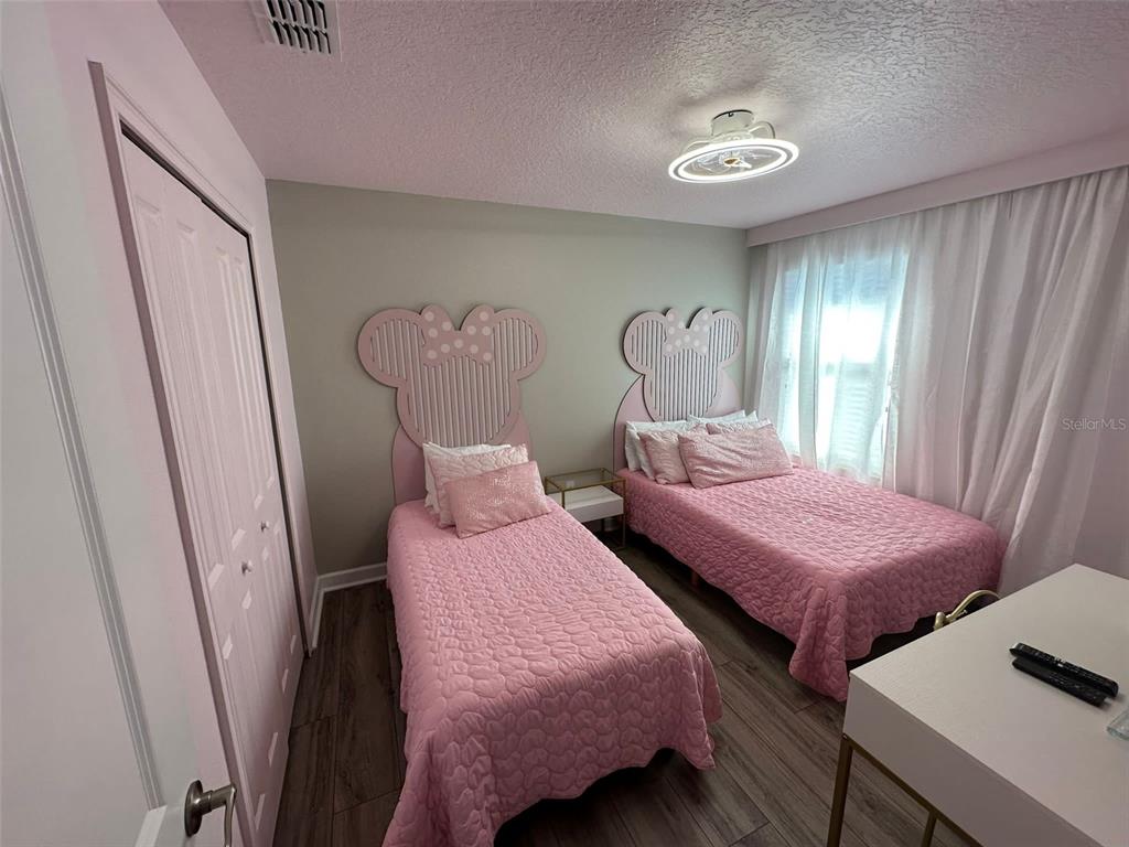 4775 KINGS CASTLE CIRCLE gallery image #18
