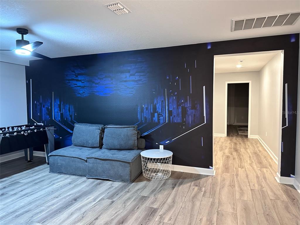 4775 KINGS CASTLE CIRCLE gallery image #8