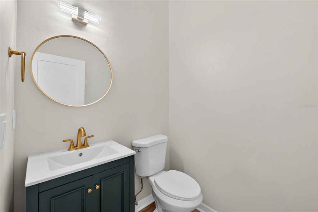 506 GREENBRIER AVENUE gallery image #32