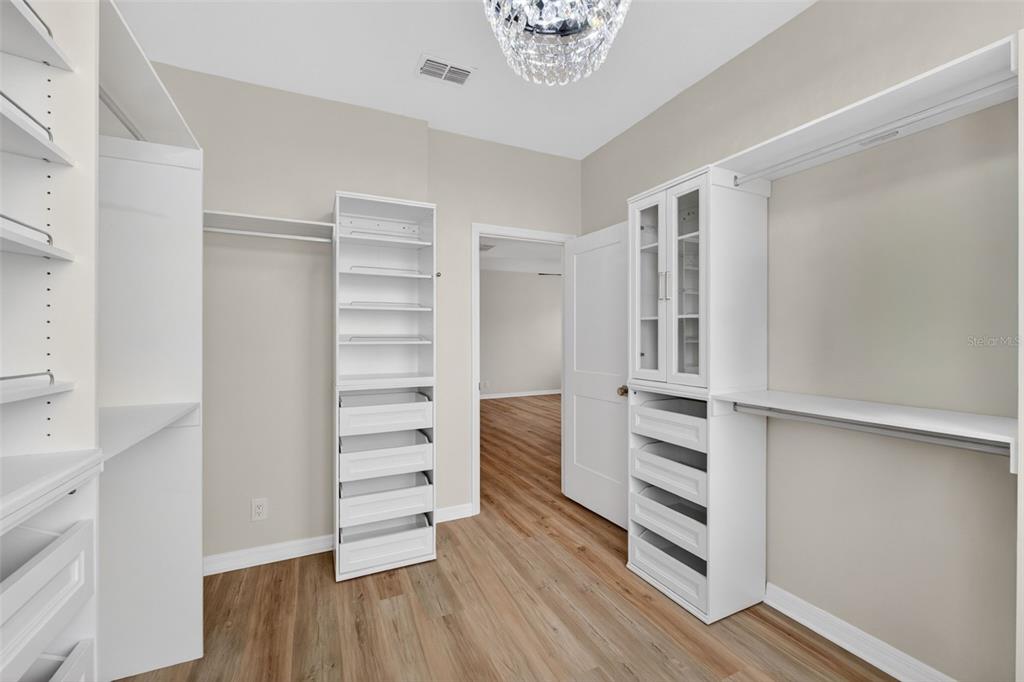 506 GREENBRIER AVENUE gallery image #52