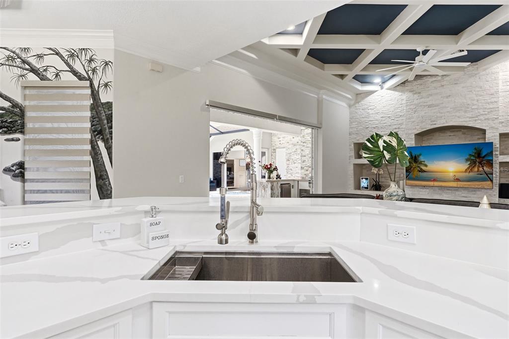 133 HARRINGTON COURT gallery image #23
