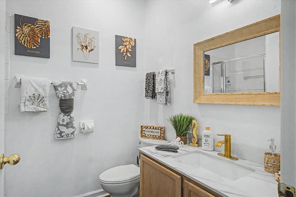 5039 HEATHERLAKE TERRACE gallery image #15