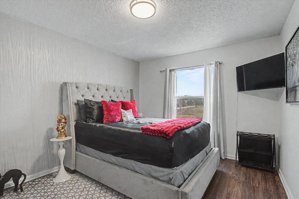5039 HEATHERLAKE TERRACE gallery image #25