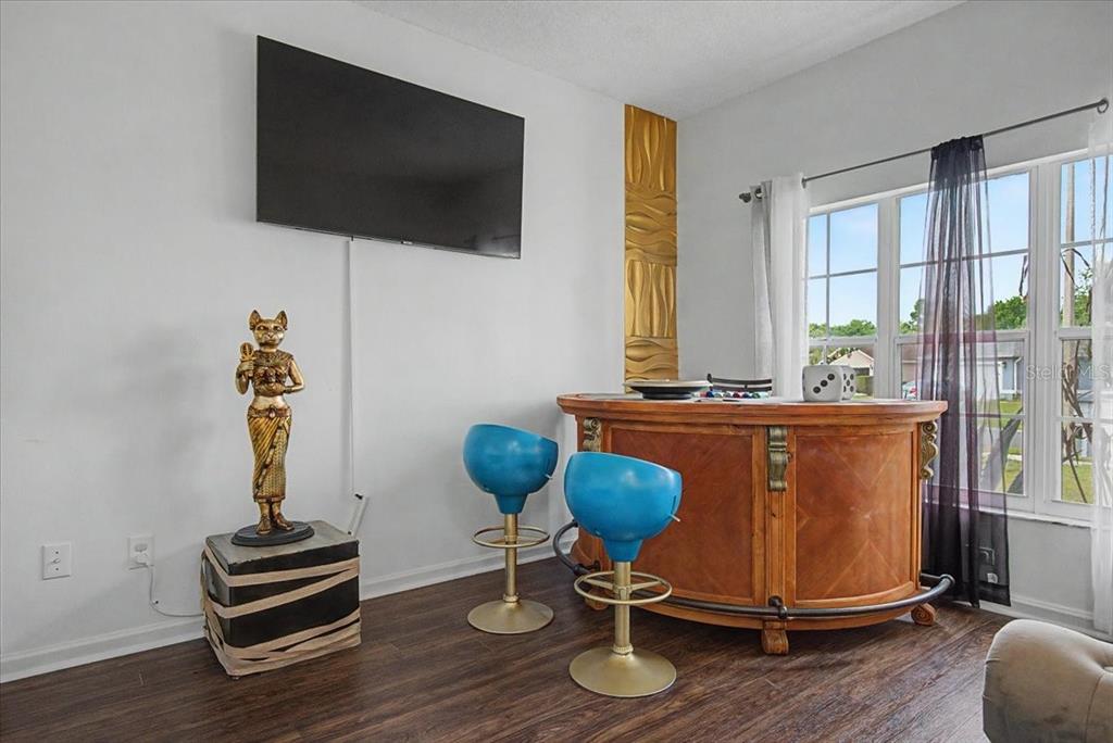 5039 HEATHERLAKE TERRACE gallery image #6