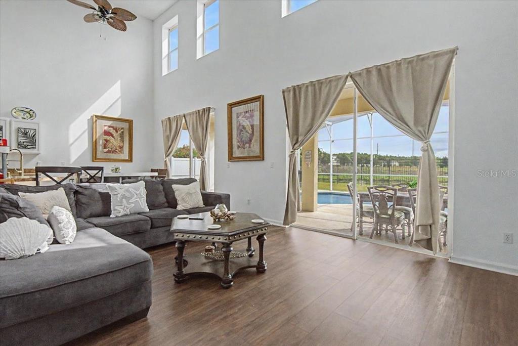5039 HEATHERLAKE TERRACE gallery image #8