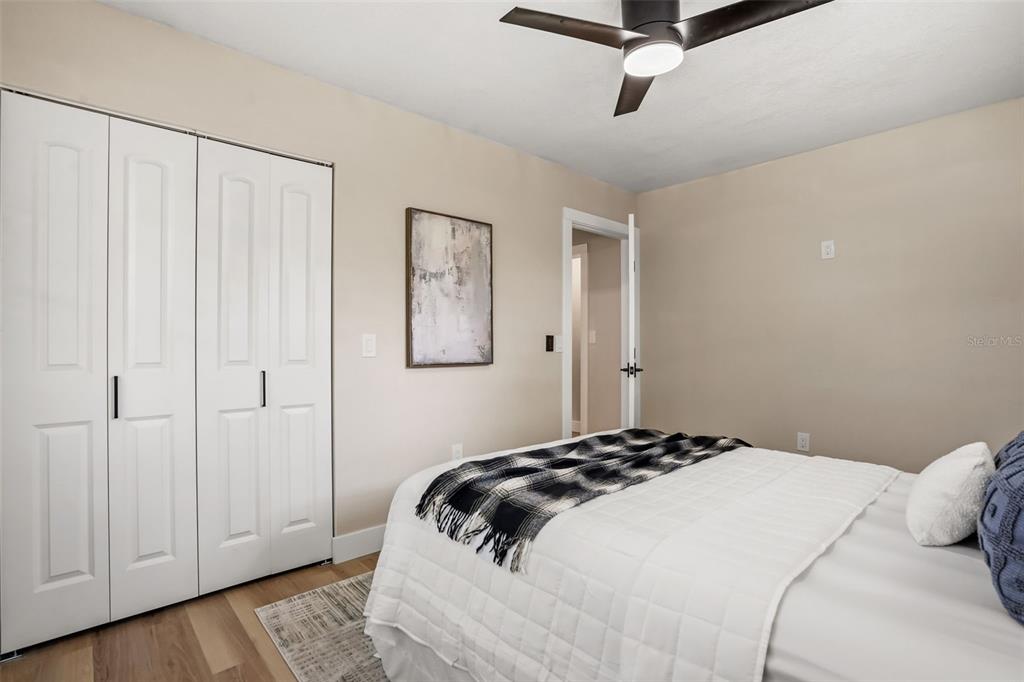 1348 RADCLYFFE ROAD gallery image #22