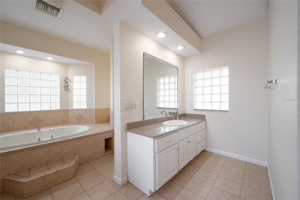 1015 VENETIAN AVENUE gallery image #16