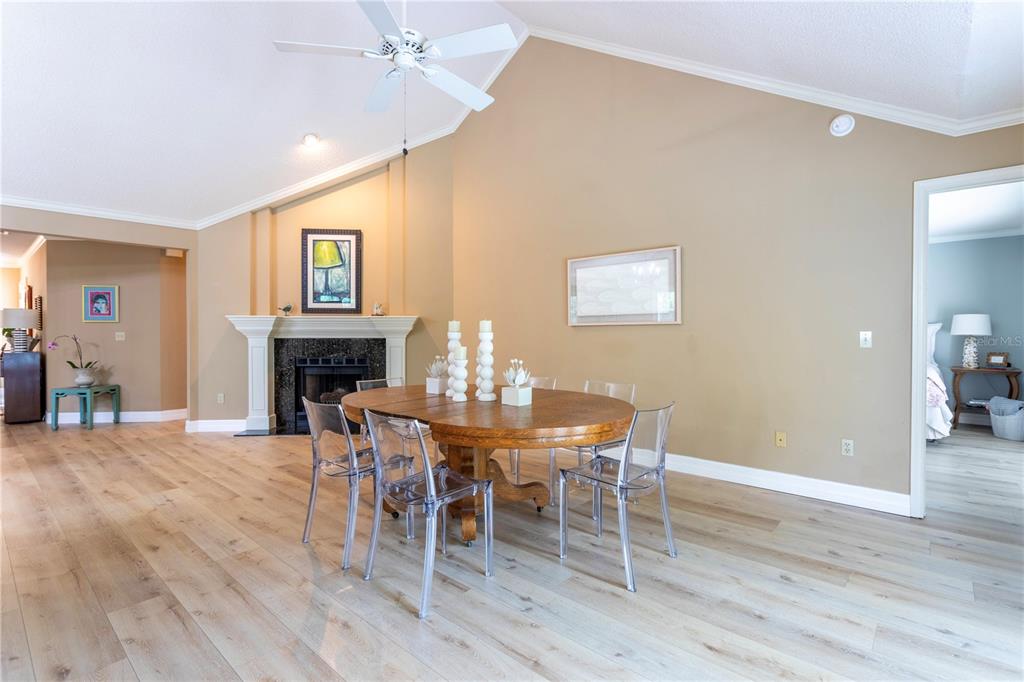 3200 HEATHGATE COURT gallery image #13