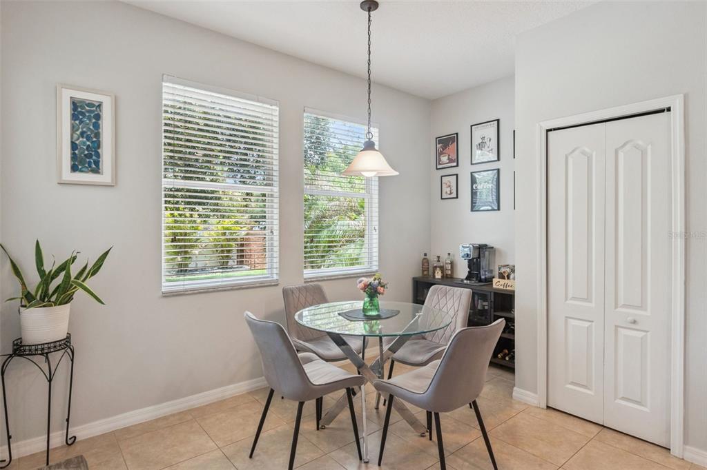 2708 PEPPER LANE gallery image #17
