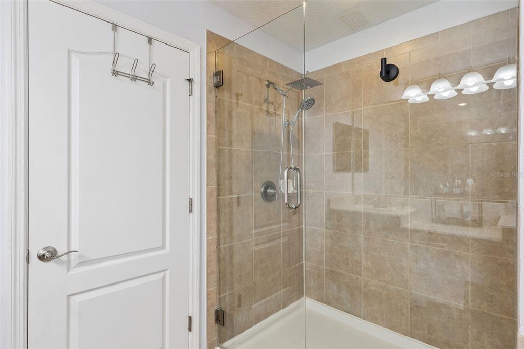 2708 PEPPER LANE gallery image #24