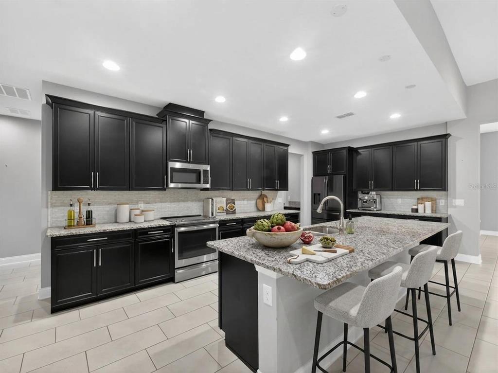 17614 SAILFIN DRIVE gallery image #15
