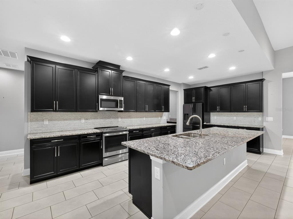 17614 SAILFIN DRIVE gallery image #17