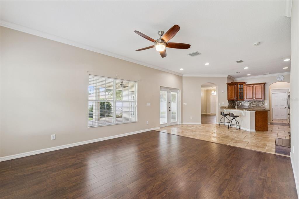 2066 GLORIA OAK COURT gallery image #14