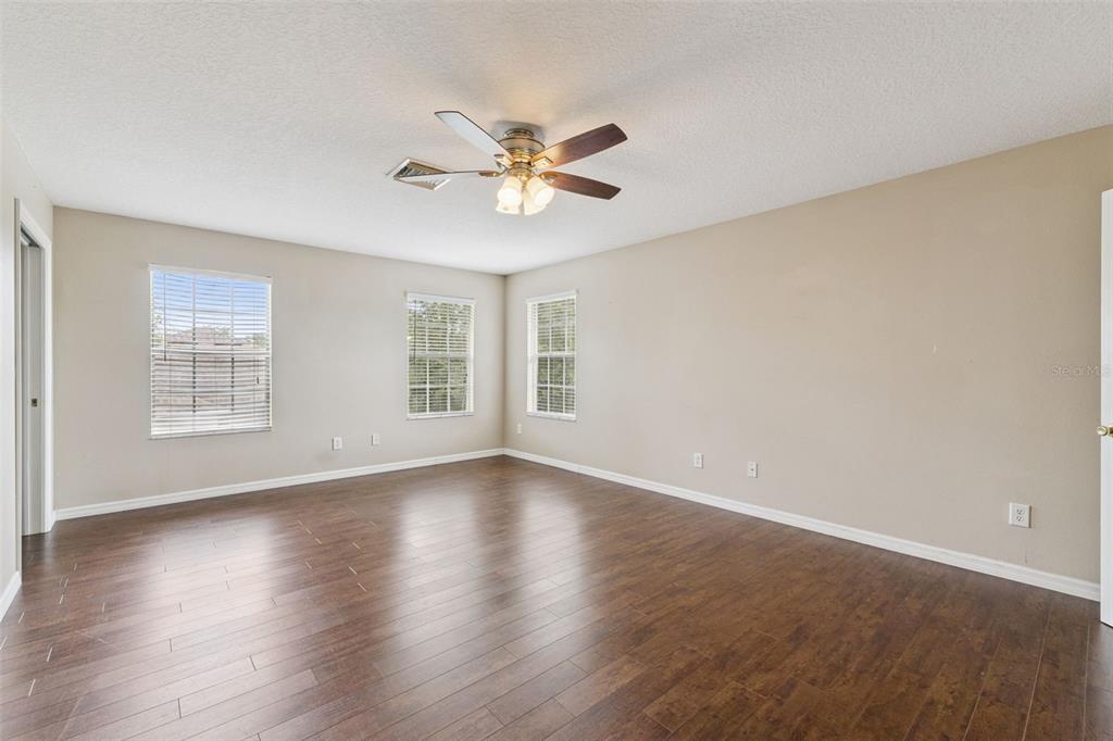 2066 GLORIA OAK COURT gallery image #25