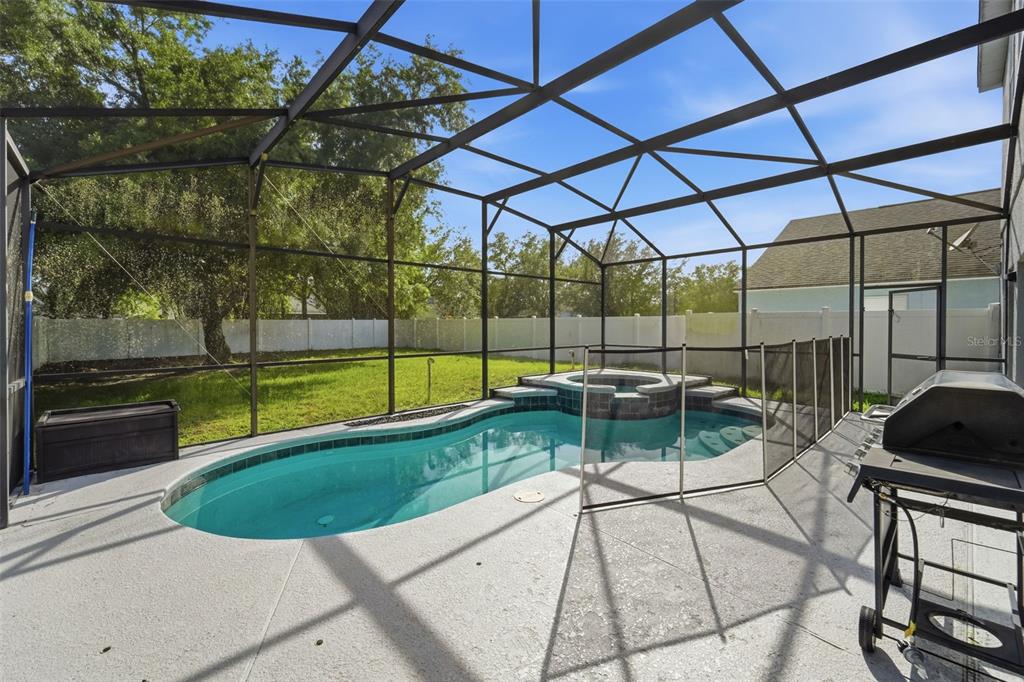 18124 SAXONY LANE gallery image #28