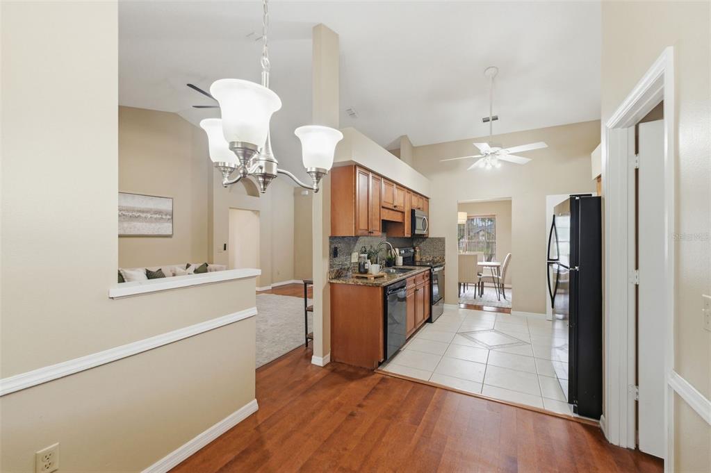 20753 MAXIM PARKWAY gallery image #10