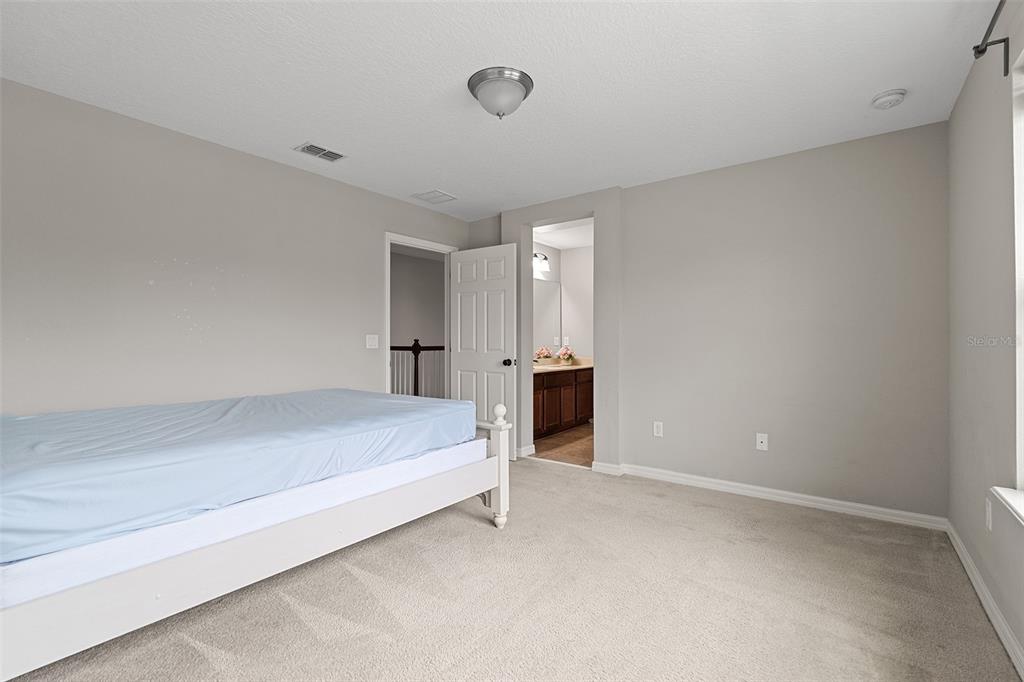 14048 WATERFORD CREEK BOULEVAR gallery image #35