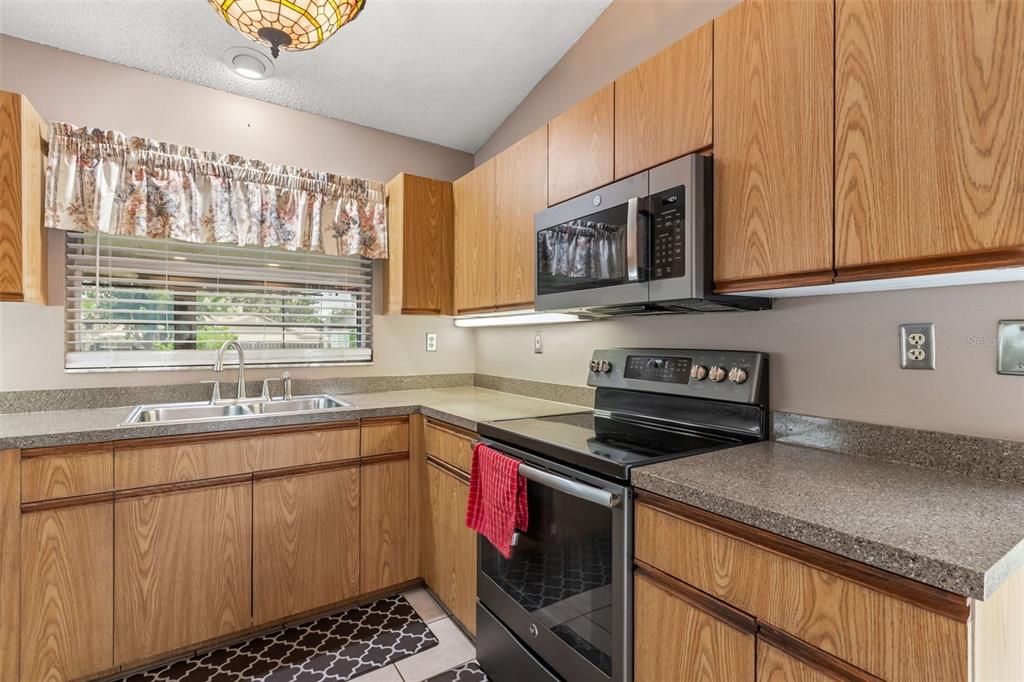 4608 STURBRIDGE COURT gallery image #26