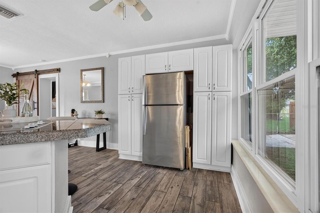 3701 VIRGINIA DRIVE gallery image #19
