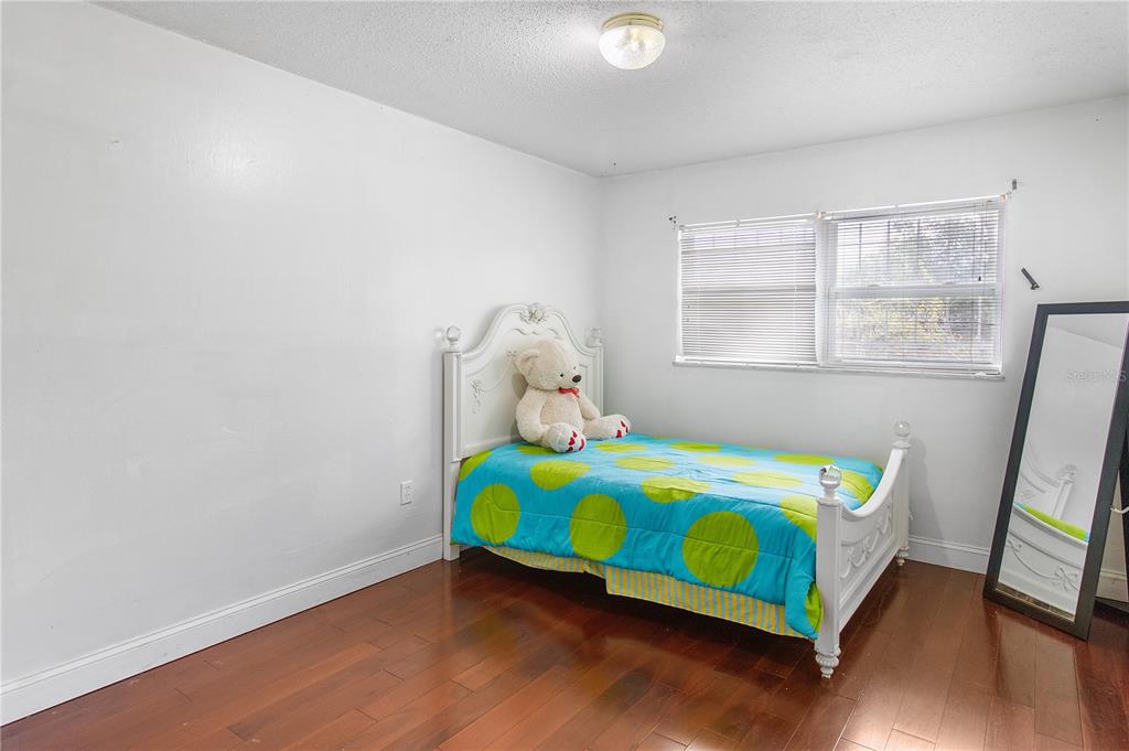 1700 NEEDLEWOOD LANE gallery image #11