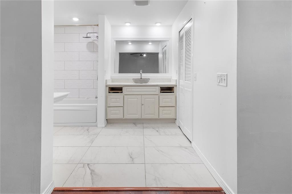 1700 NEEDLEWOOD LANE gallery image #14
