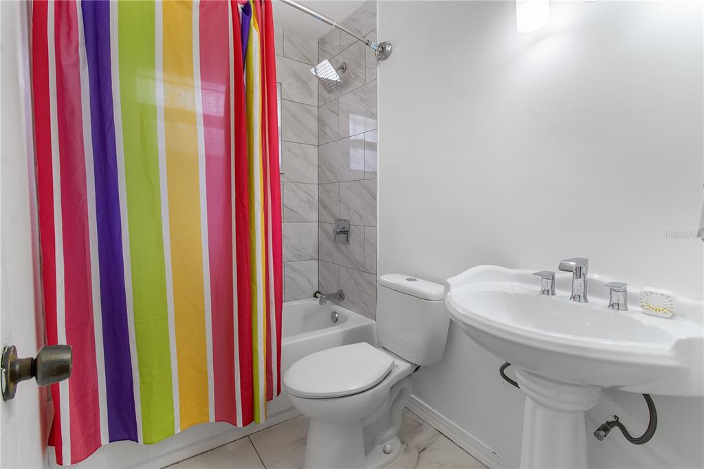 1700 NEEDLEWOOD LANE gallery image #15