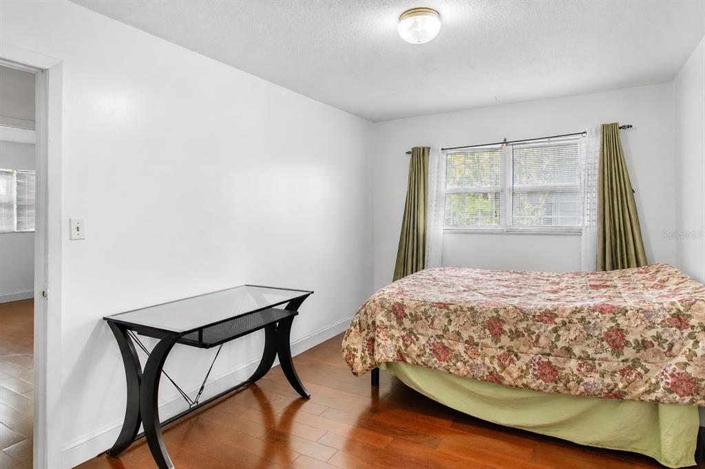 1700 NEEDLEWOOD LANE gallery image #8