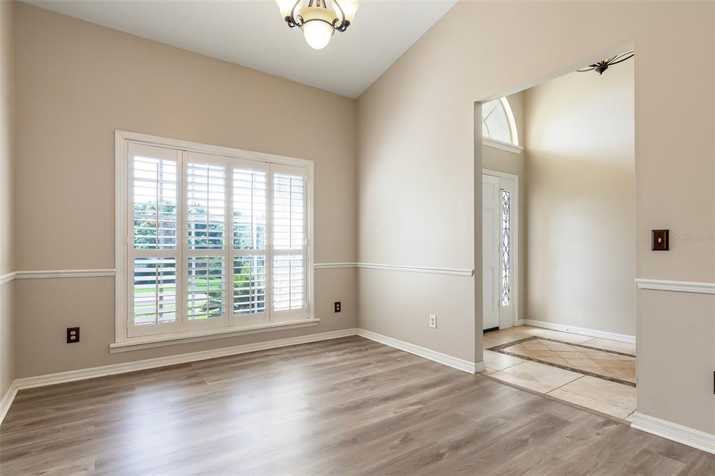 1058 ALMOND TREE CIRCLE gallery image #16