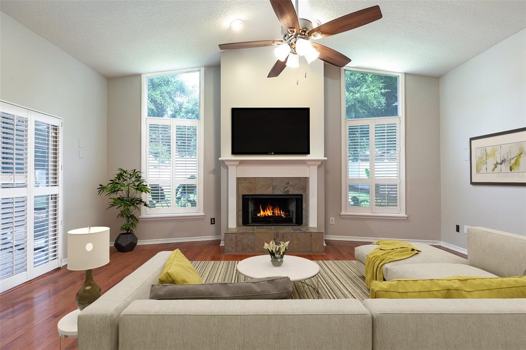 1058 ALMOND TREE CIRCLE gallery image #5