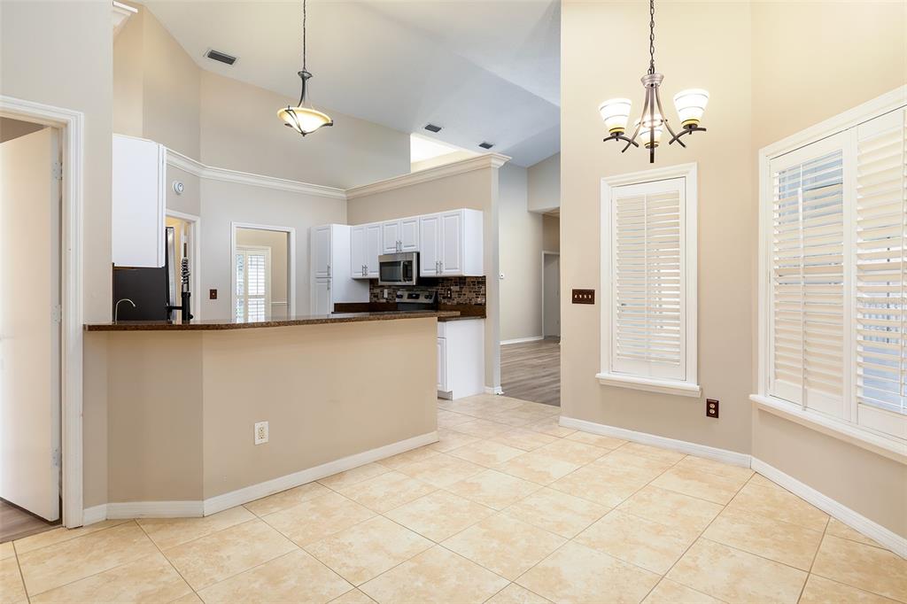 1058 ALMOND TREE CIRCLE gallery image #8