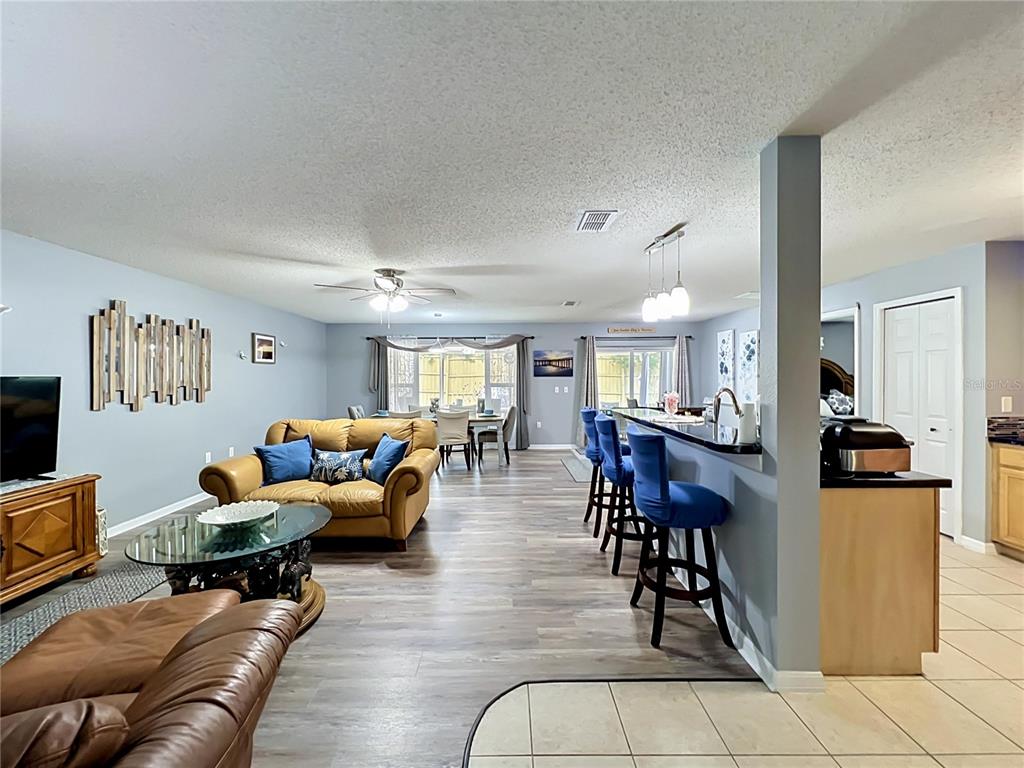 8307 LAINIE LANE gallery image #19