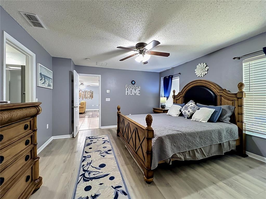 8307 LAINIE LANE gallery image #5