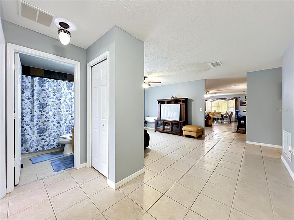 8307 LAINIE LANE gallery image #9