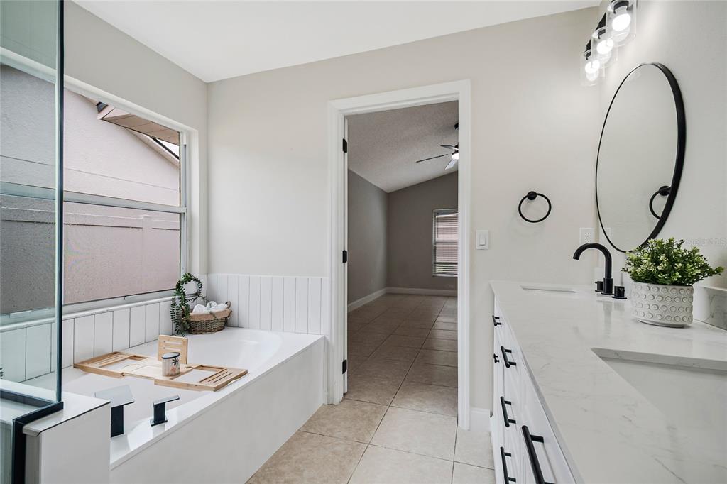 4040 EAGLE FEATHER DRIVE gallery image #23