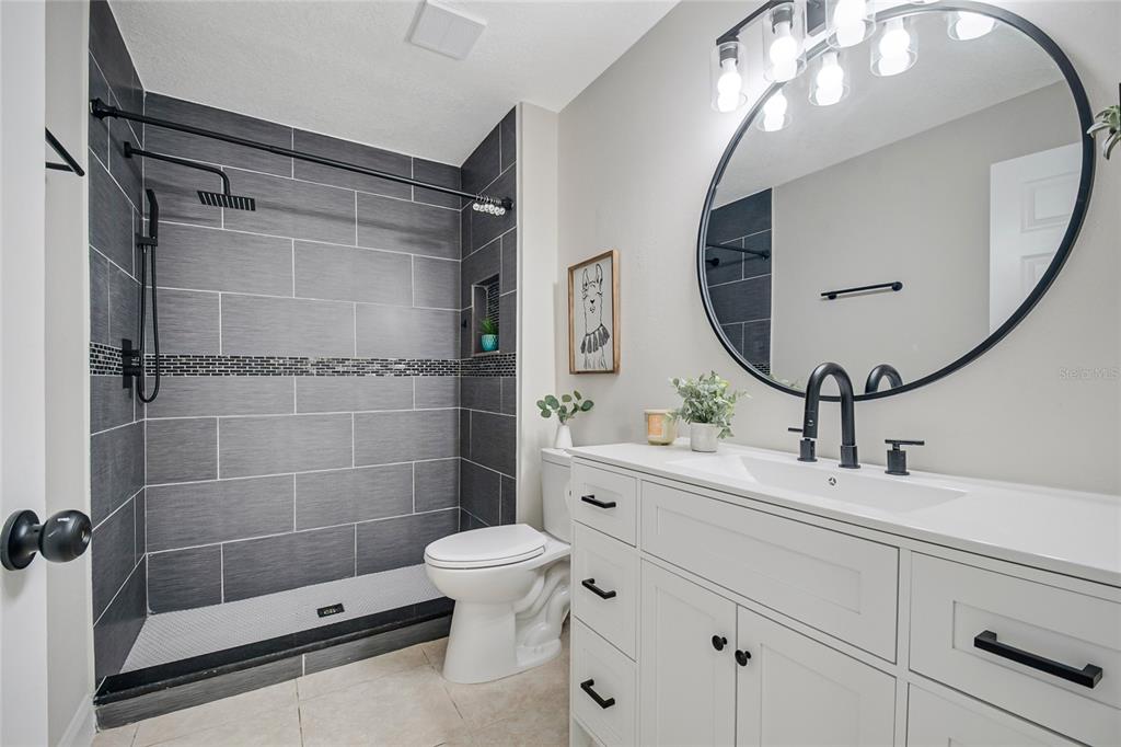 4040 EAGLE FEATHER DRIVE gallery image #28