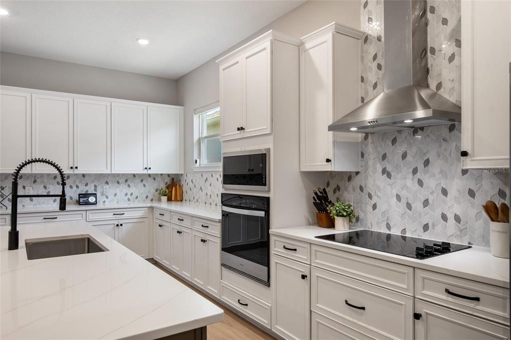 19358 BANFIELD PLACE gallery image #13
