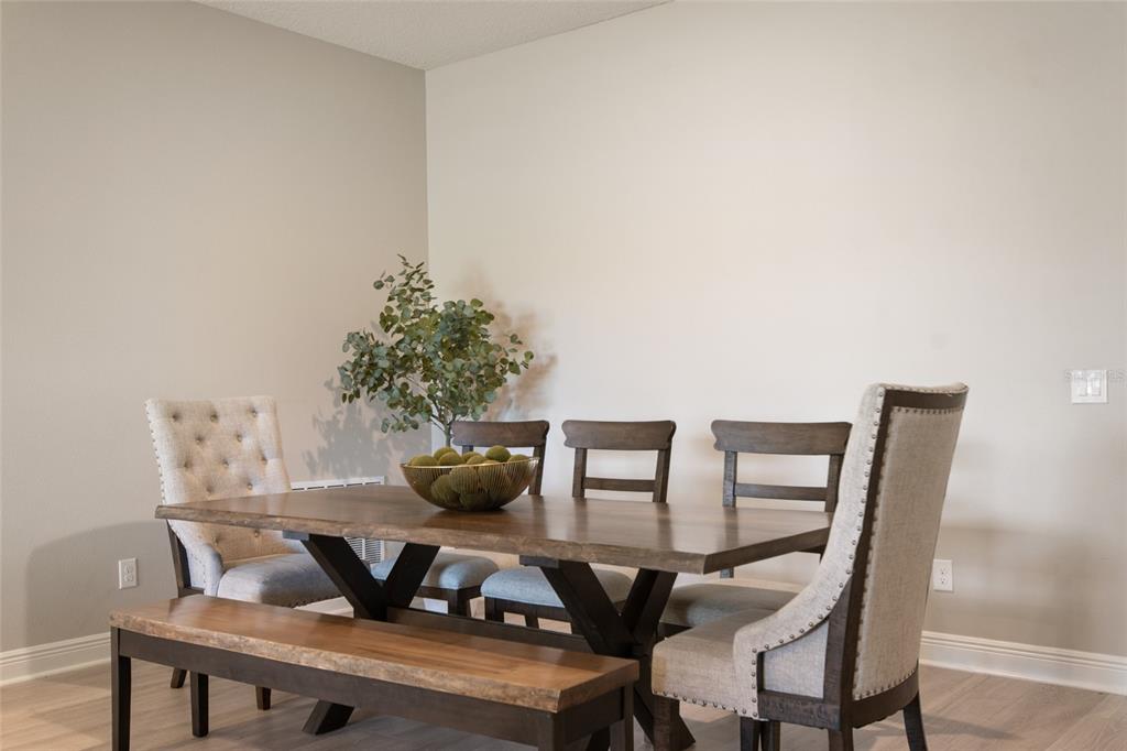 19358 BANFIELD PLACE gallery image #26