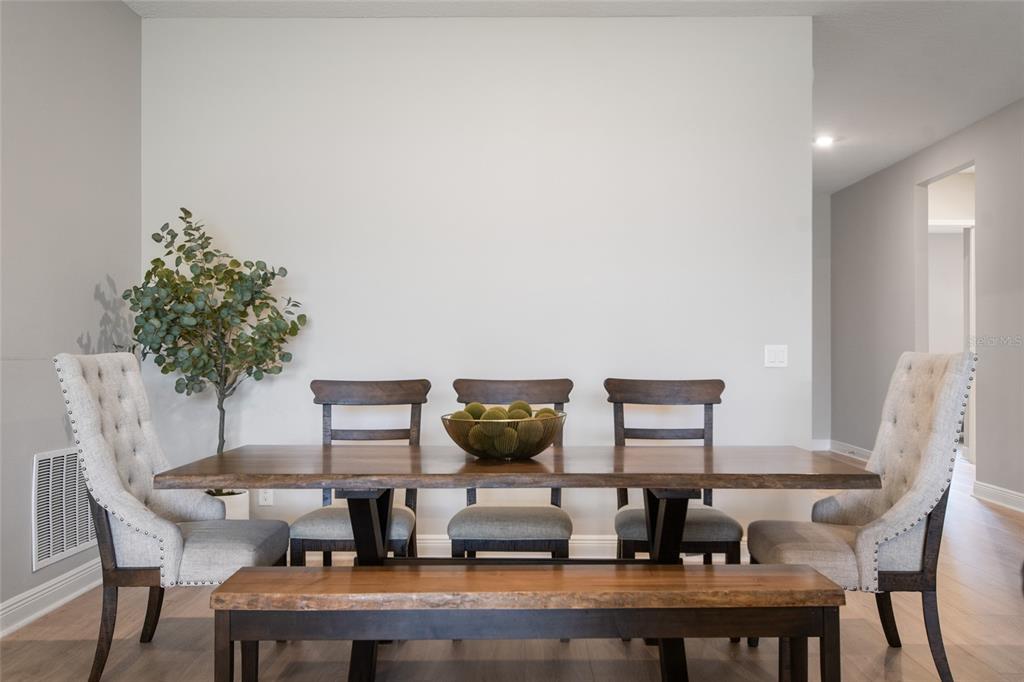 19358 BANFIELD PLACE gallery image #27