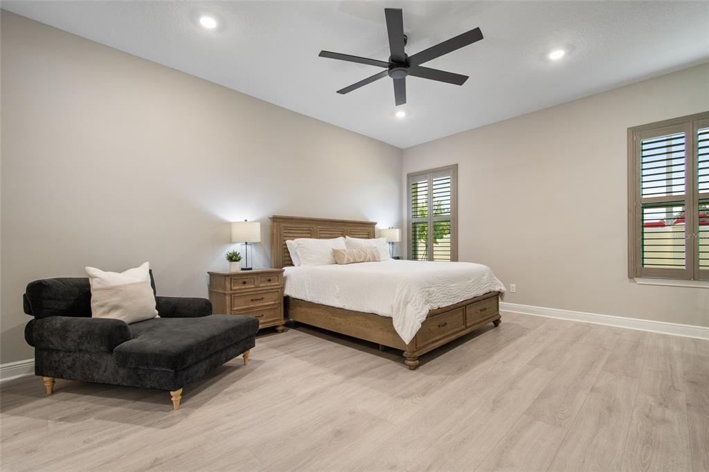 19358 BANFIELD PLACE gallery image #30