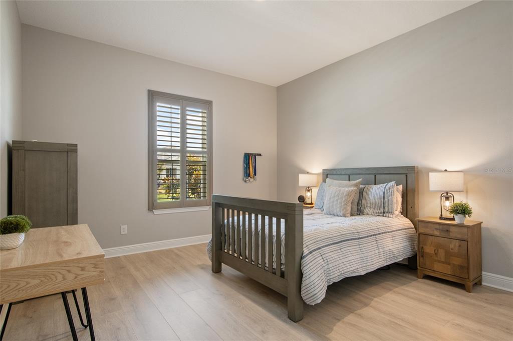 19358 BANFIELD PLACE gallery image #41