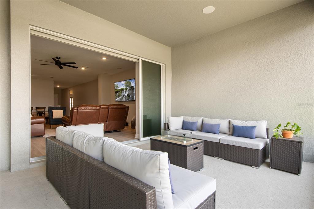 19358 BANFIELD PLACE gallery image #60