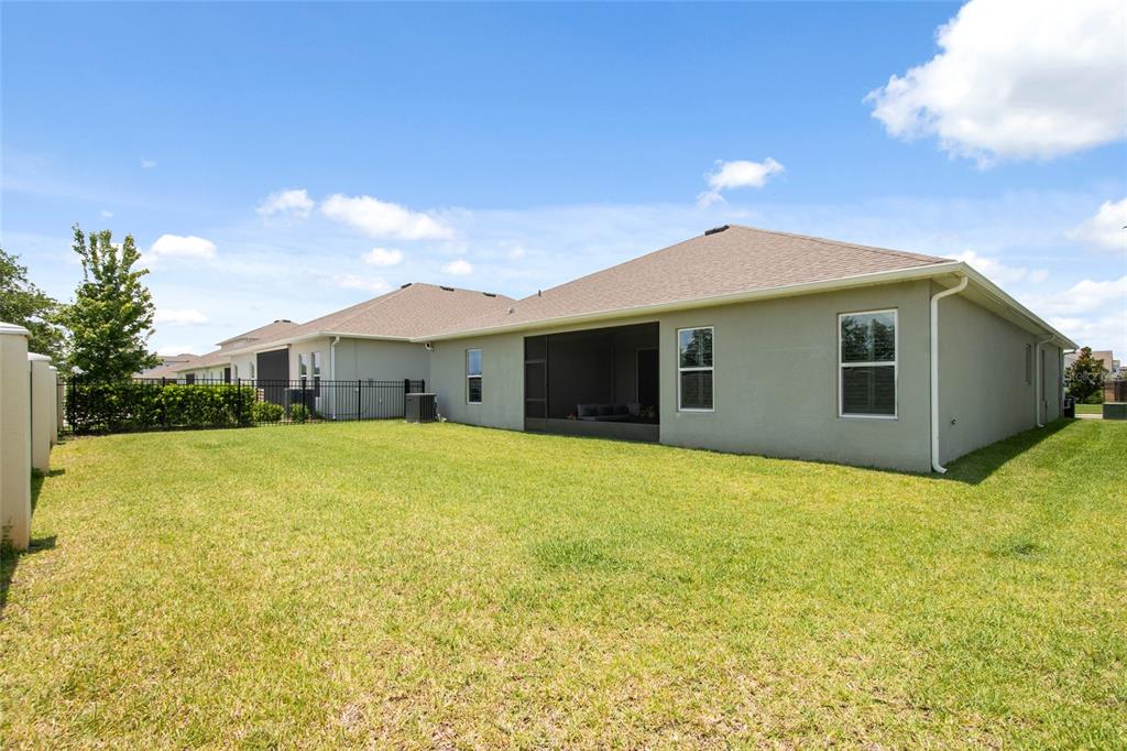 19358 BANFIELD PLACE gallery image #63