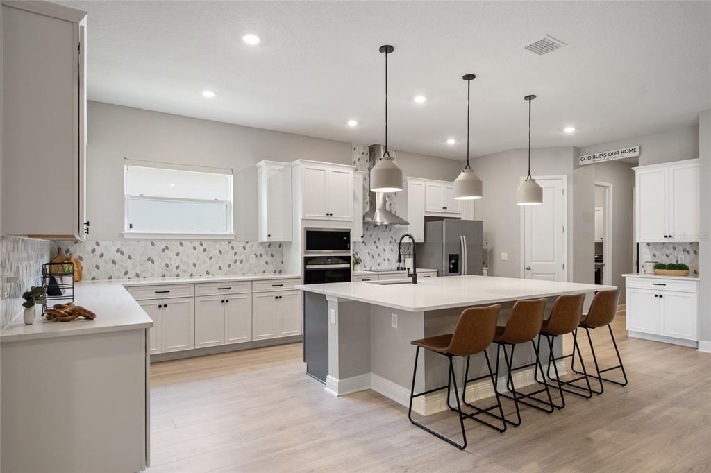 19358 BANFIELD PLACE gallery image #9