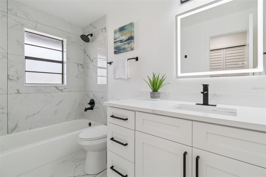 381 E RIVIERA BOULEVARD gallery image #18